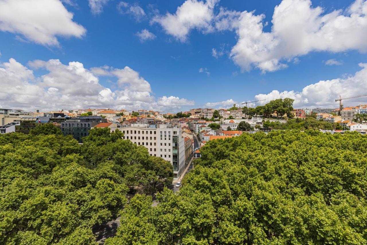 Liberdade Elegance W/rooftop Pool By Lovelystay